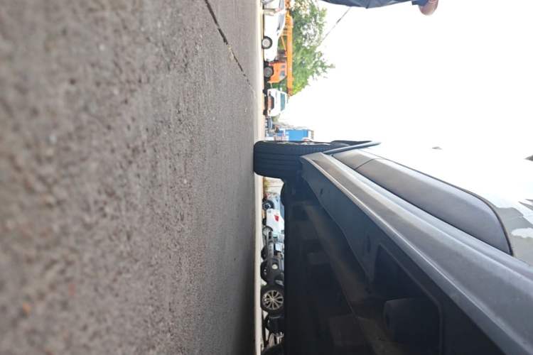 Used BYD Yuan Pro 2021 401 km Deluxe Version Right Side Sill