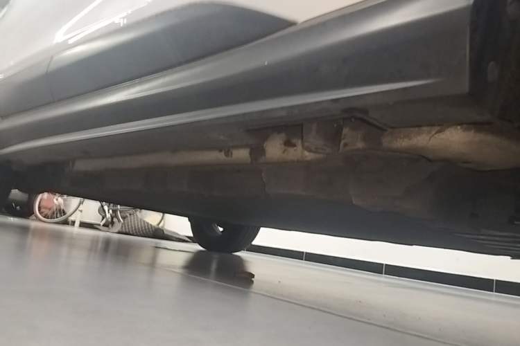Used BYD Yuan Pro 2021 "Love for a Lifetime" Edition Right Side Sill