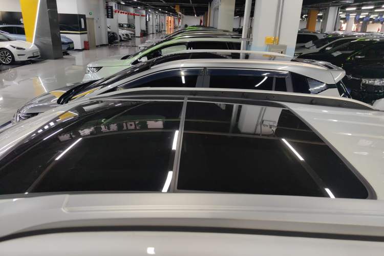 Used BYD Yuan Pro 2021 401 km Deluxe Version Roof