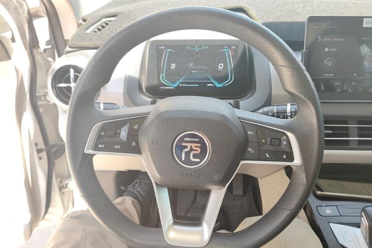 Used BYD Yuan Pro 2021 401 km Deluxe Version Steering Wheel