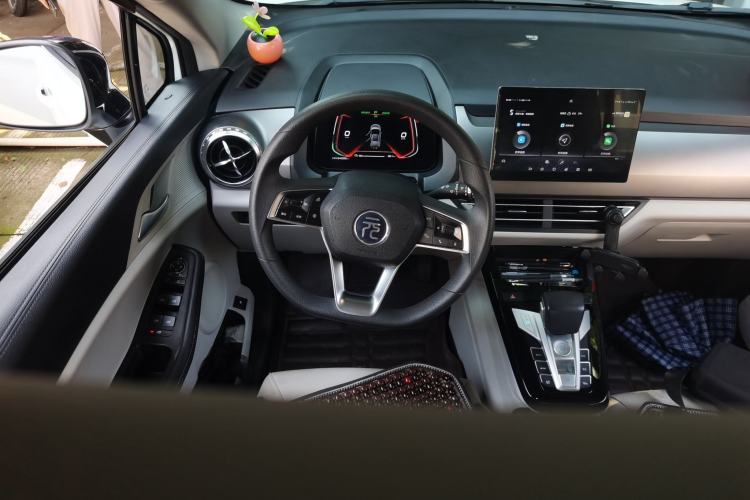 Used BYD Yuan Pro 2021 401 km Deluxe Version Steering Wheel