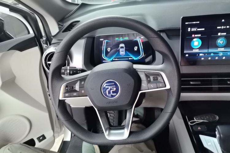 Used BYD Yuan Pro 2021 401 km Deluxe Version Steering Wheel