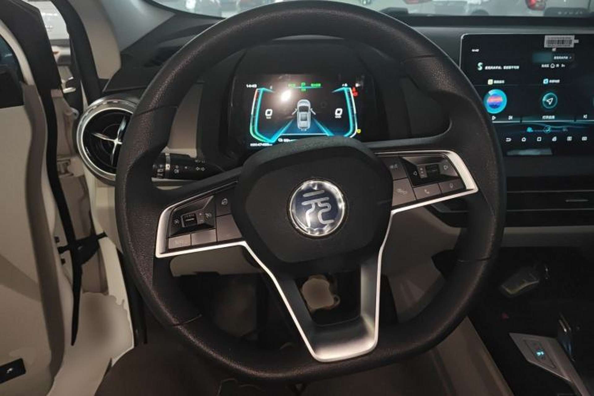 Used BYD Yuan Pro 2021 401 km Luxury Version Steering Wheel
