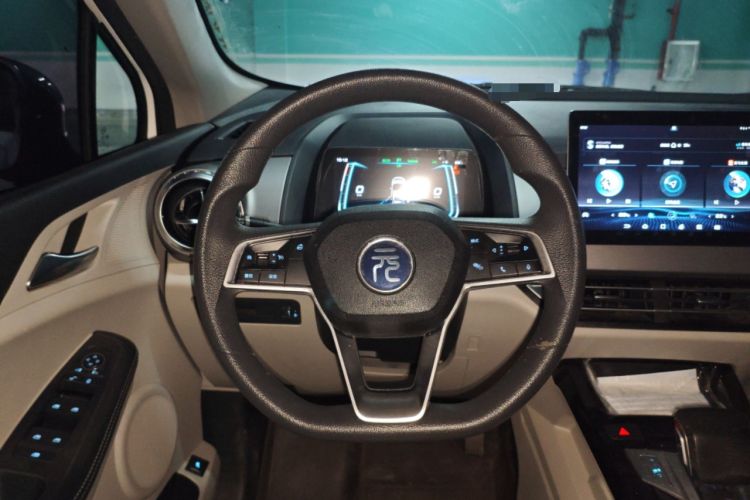 Used BYD Yuan Pro 2021 401 km Luxury Version Steering Wheel