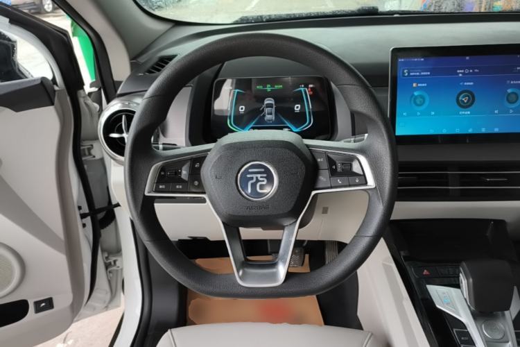 Used BYD Yuan Pro 2021 401 km Deluxe Version Steering Wheel