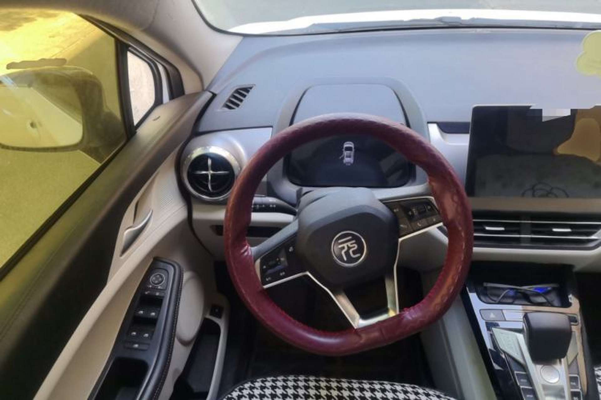 Used BYD Yuan Pro 2021 401 km Luxury Version Steering Wheel