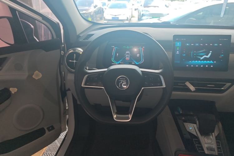 Used BYD Yuan Pro 2021 401 km Deluxe Version Steering Wheel