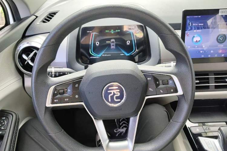 Used BYD Yuan Pro 2021 401 km Deluxe Version Steering Wheel