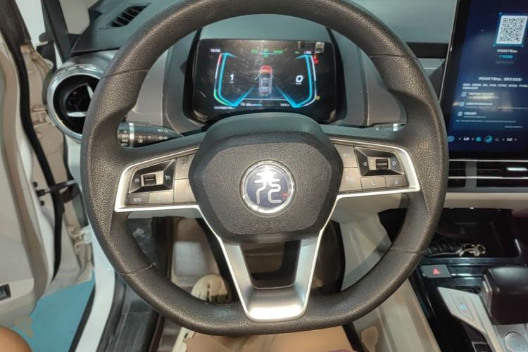 Used BYD Yuan Pro 2021 401 km Luxury Version Steering Wheel