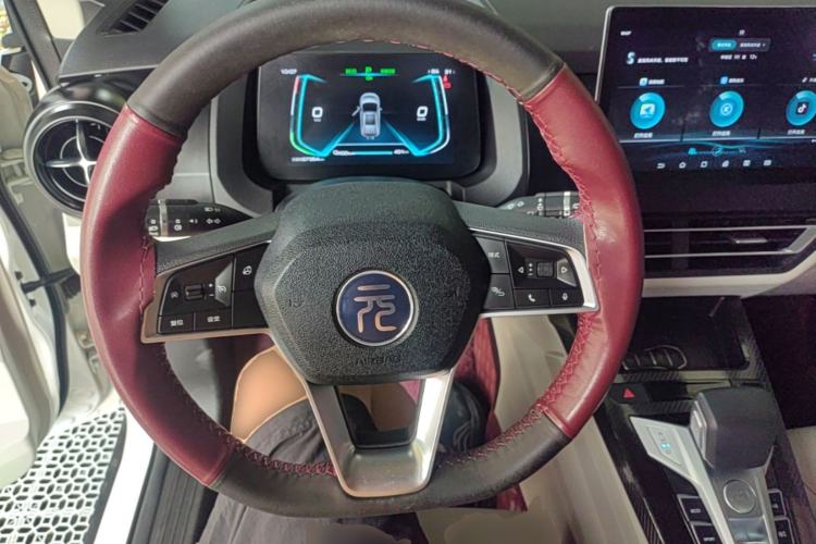 Used BYD Yuan Pro 2021 401 km Luxury Version Steering Wheel