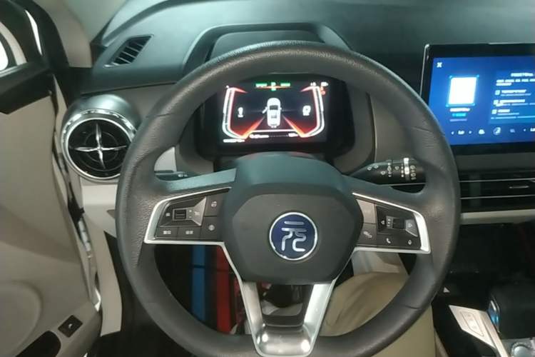 Used BYD Yuan Pro 2021 401 km Deluxe Version Steering Wheel