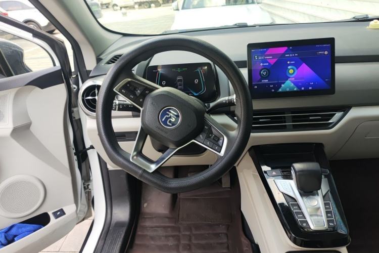 Used BYD Yuan Pro 2021 401 km Deluxe Version Steering Wheel