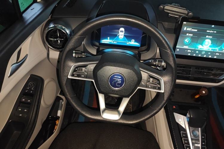 Used BYD Yuan Pro 2021 401 km Luxury Version Steering Wheel