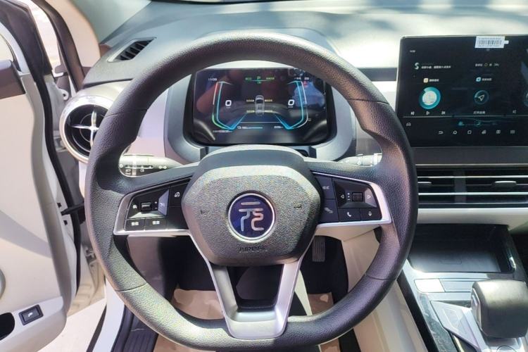 Used BYD Yuan Pro 2021 401 km Luxury Version Steering Wheel