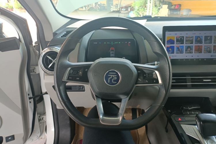 Used BYD Yuan Pro 2021 "Love for a Lifetime" Edition Steering Wheel