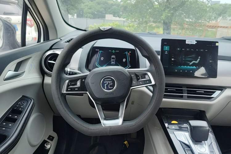 Used BYD Yuan Pro 2021 401 km Luxury Version Steering Wheel