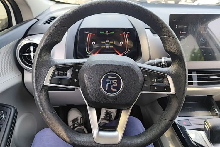Used BYD Yuan Pro 2021 401 km Deluxe Version Steering Wheel