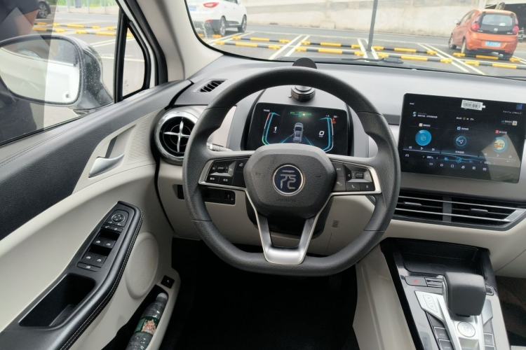 Used BYD Yuan Pro 2021 401 km Luxury Version Steering Wheel