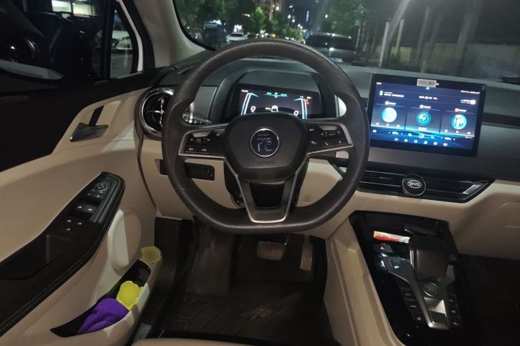 Used BYD Yuan Pro 2021 401 km Luxury Version Steering Wheel