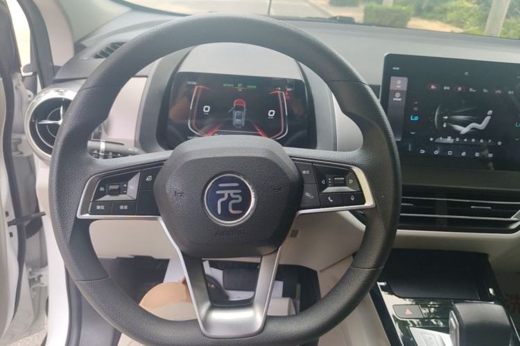 Used BYD Yuan Pro 2021 401 km Deluxe Version Steering Wheel