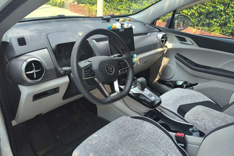 Used BYD Yuan Pro 2021 401 km Deluxe Version Steering Wheel
