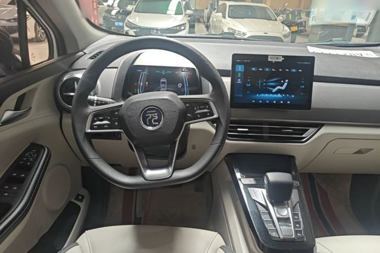 Used BYD Yuan Pro 2021 401 km Deluxe Version Steering Wheel