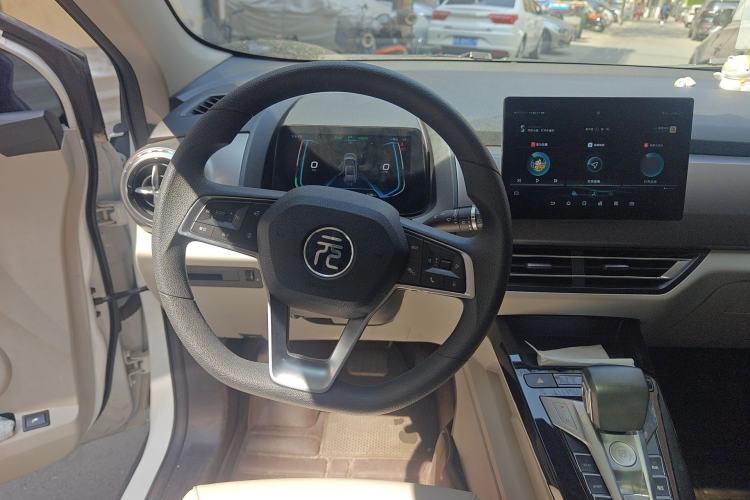 Used BYD Yuan Pro 2021 401 km Deluxe Version Steering Wheel