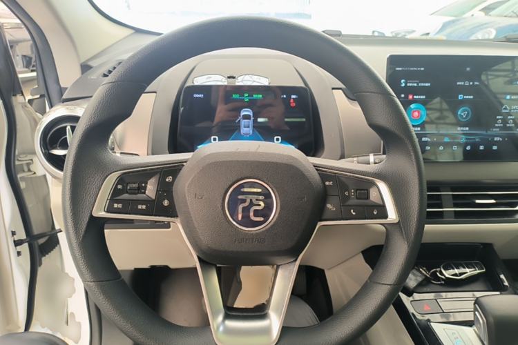 Used BYD Yuan Pro 2021 401 km Deluxe Version Steering Wheel