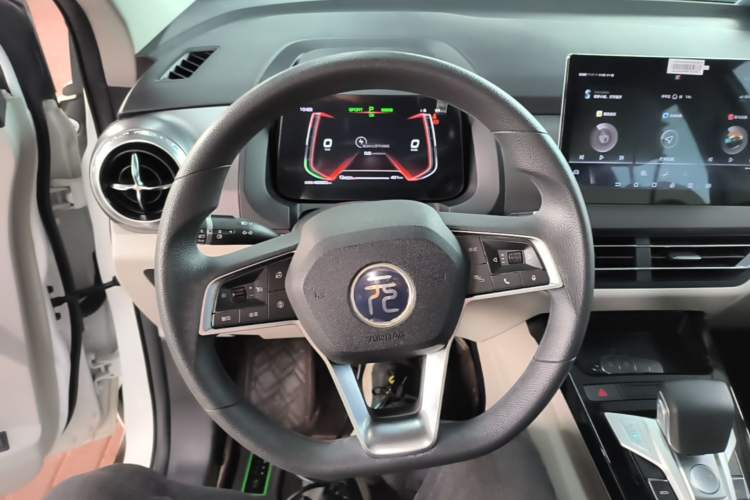Used BYD Yuan Pro 2021 401 km Deluxe Version Steering Wheel