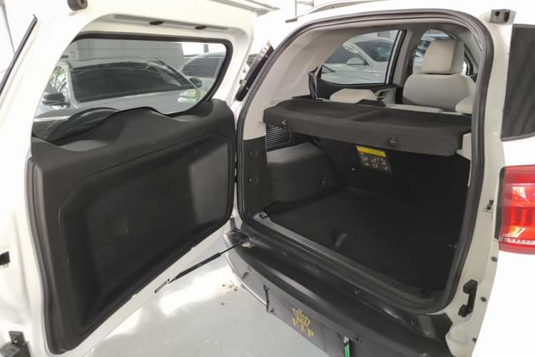 Used BYD Yuan Pro 2021 401 km Deluxe Version Trunk