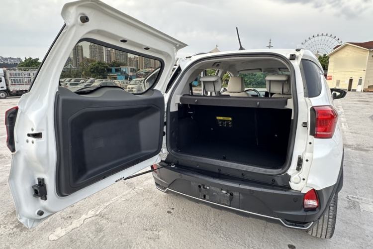 Used BYD Yuan Pro 2021 401 km Luxury Version Trunk