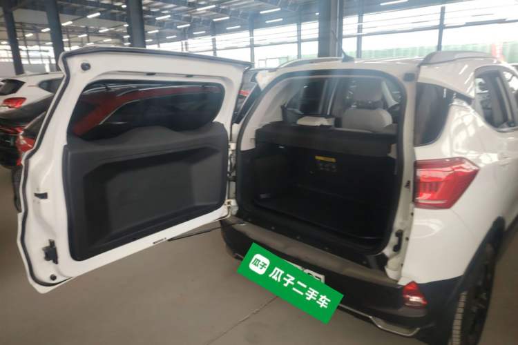 Used BYD Yuan Pro 2021 401 km Luxury Version Trunk