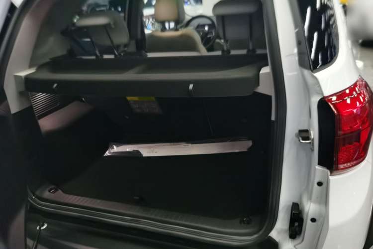 Used BYD Yuan Pro 2021 401 km Deluxe Version Trunk