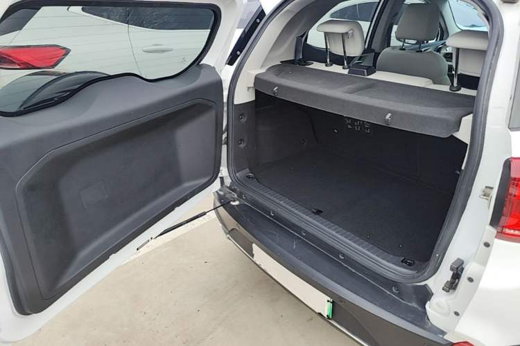 Used BYD Yuan Pro 2021 401 km Deluxe Version Trunk