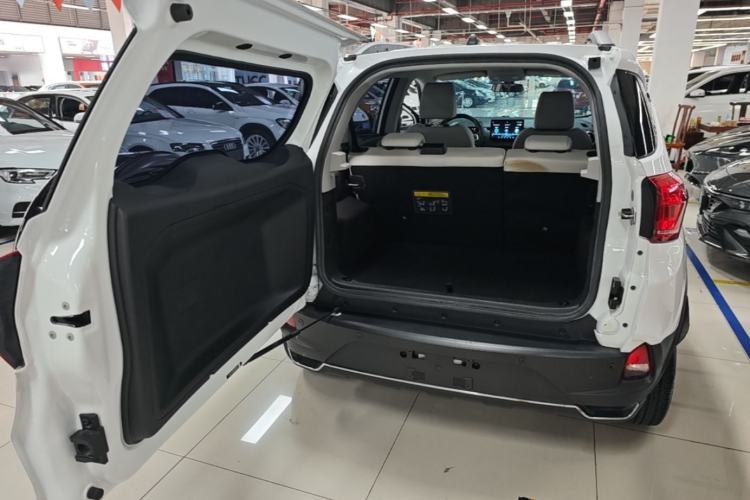 Used BYD Yuan Pro 2021 401 km Luxury Version Trunk