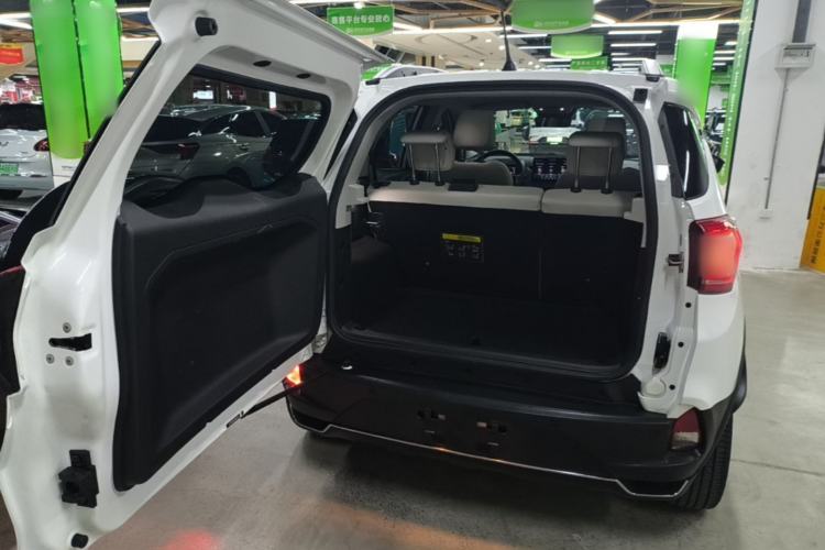 Used BYD Yuan Pro 2021 401 km Deluxe Version Trunk