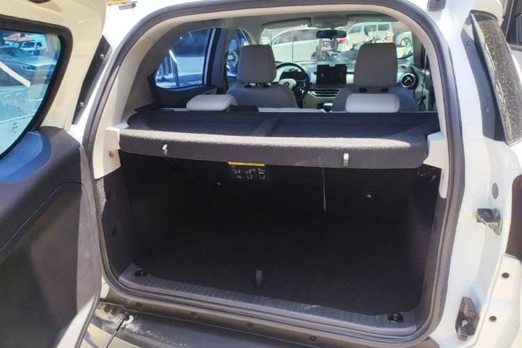 Used BYD Yuan Pro 2021 401 km Luxury Version Trunk