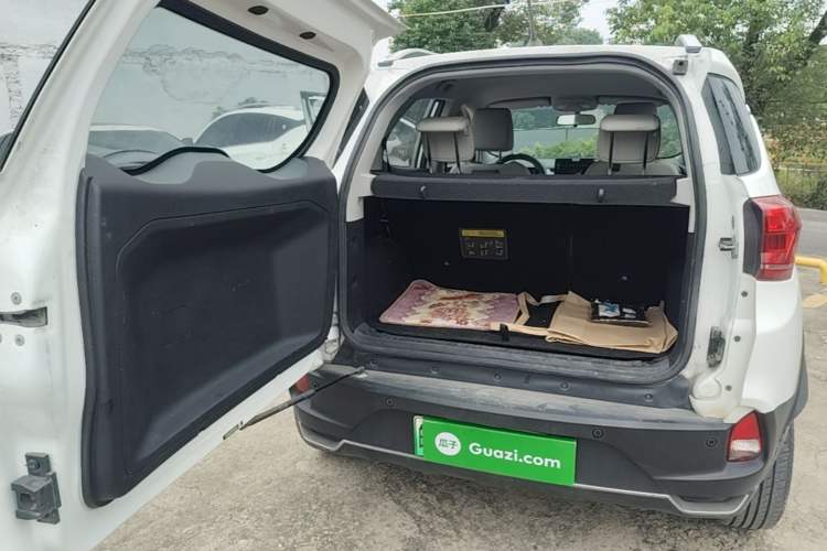 Used BYD Yuan Pro 2021 401 km Luxury Version Trunk