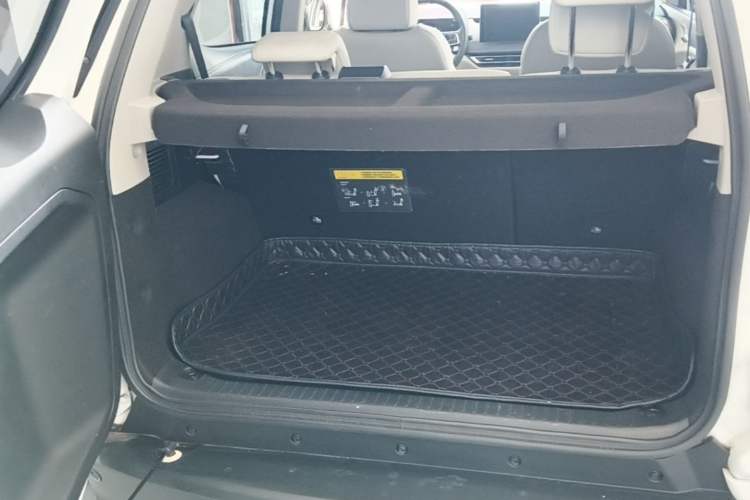 Used BYD Yuan Pro 2021 401 km Luxury Version Trunk