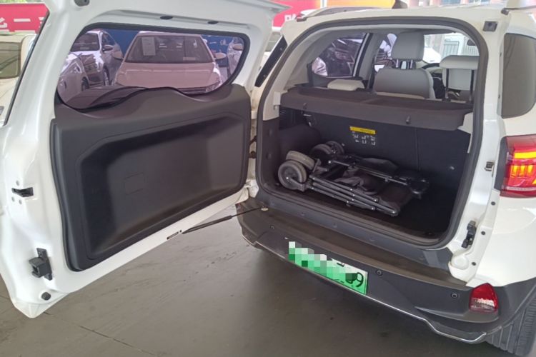 Used BYD Yuan Pro 2021 401 km Luxury Version Trunk