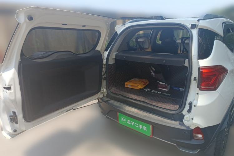 Used BYD Yuan Pro 2021 401 km Luxury Version Trunk