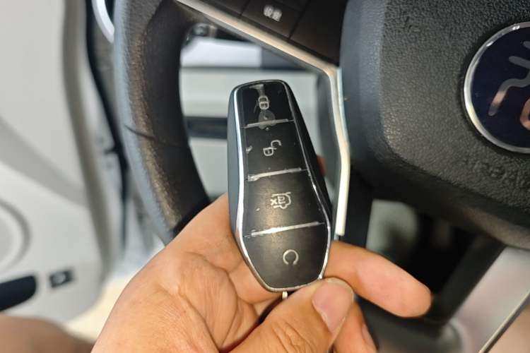 Used BYD Yuan Pro 2021 401 km Luxury Version Vehicle Key