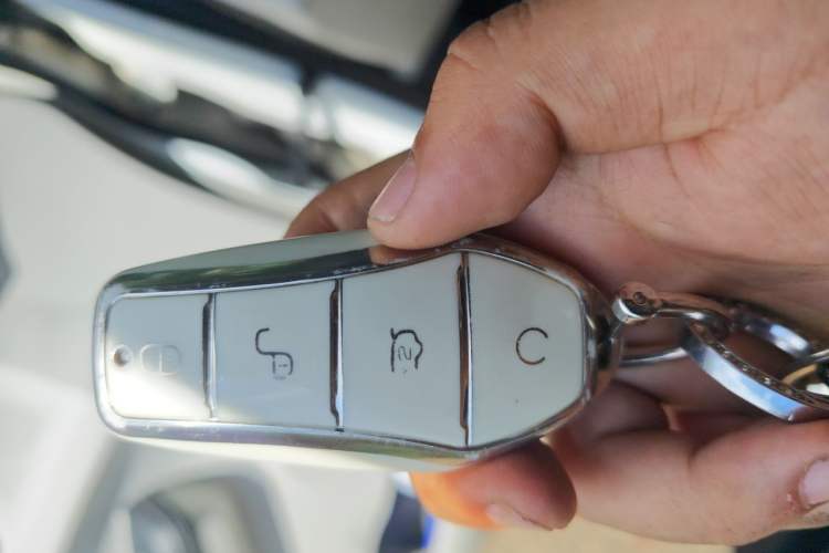 Used BYD Yuan Pro 2021 401 km Luxury Version Vehicle Key
