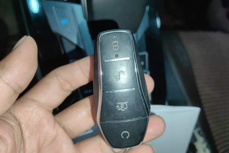 Used BYD Yuan Pro 2021 401 km Luxury Version Vehicle Key