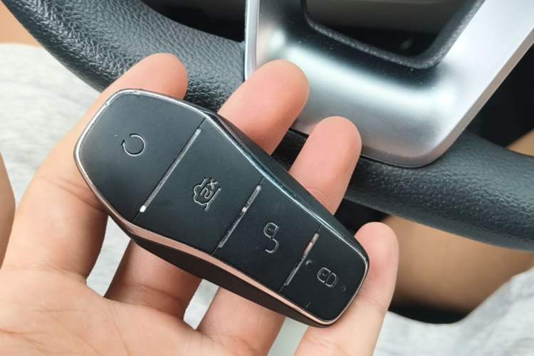 Used BYD Yuan Pro 2021 401 km Luxury Version Vehicle Key