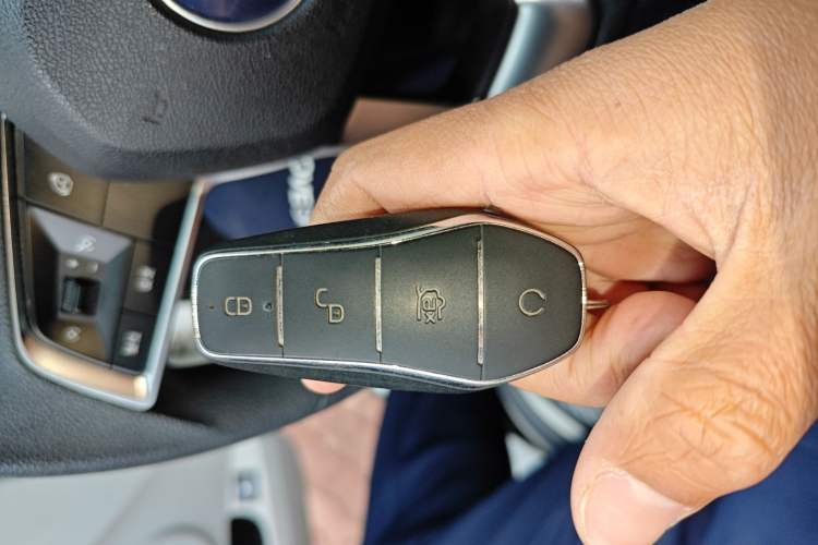 Used BYD Yuan Pro 2021 401 km Luxury Version Vehicle Key