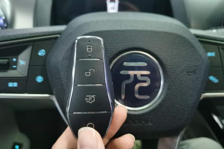 Used BYD Yuan Pro 2021 401 km Deluxe Version Vehicle Key