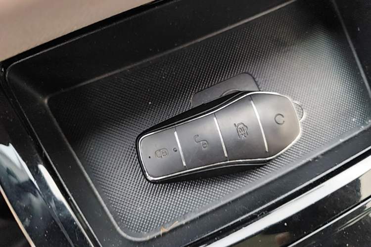 Used BYD Yuan Pro 2021 401 km Deluxe Version Vehicle Key