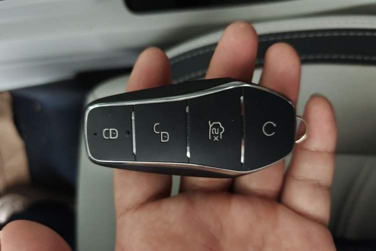 Used BYD Yuan Pro 2021 401 km Luxury Version Vehicle Key