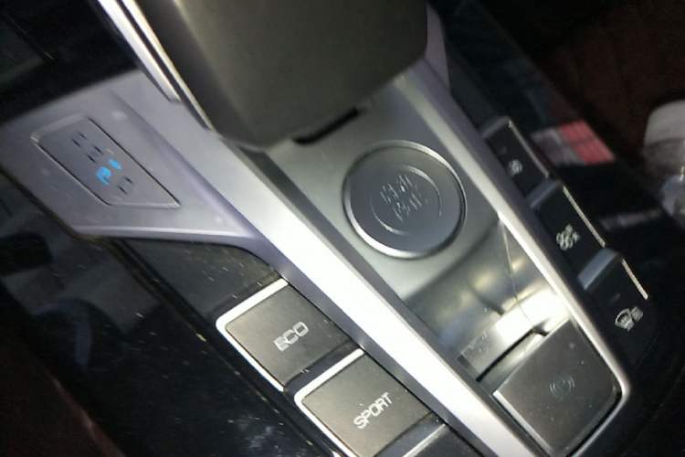 Used BYD Yuan Pro 2021 401 km Luxury Version Vehicle Key